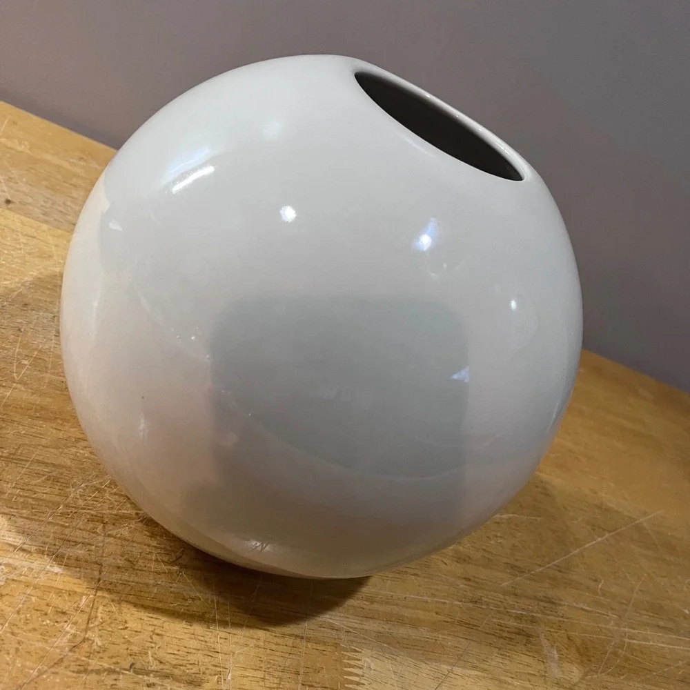 Haeger pottery white